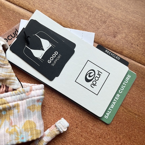 BNWT! Rip Curl Bikini Set - Picture 2 of 5